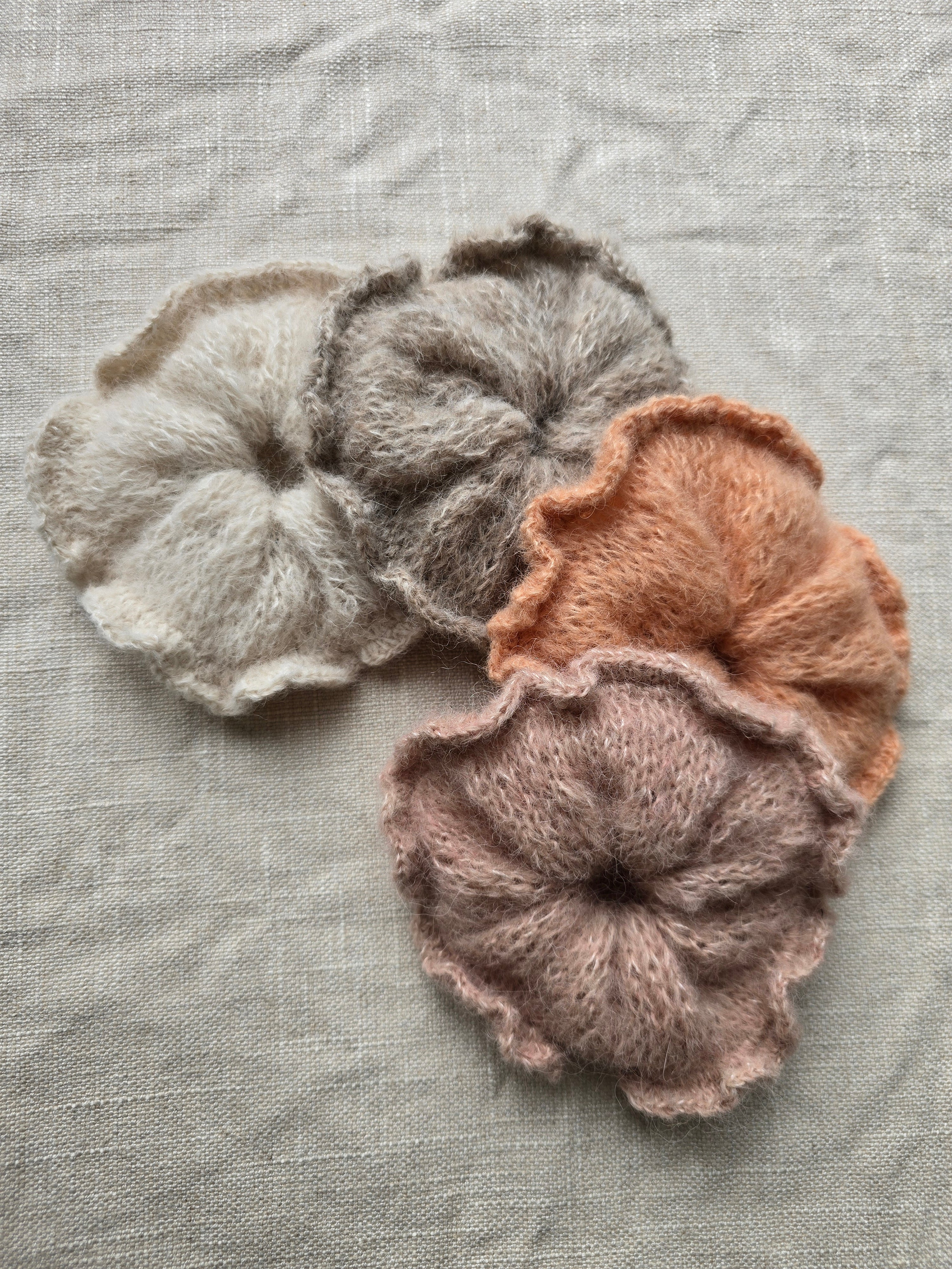 Brushed Alpaca Silk Knit Scrunchie - Curly Edge