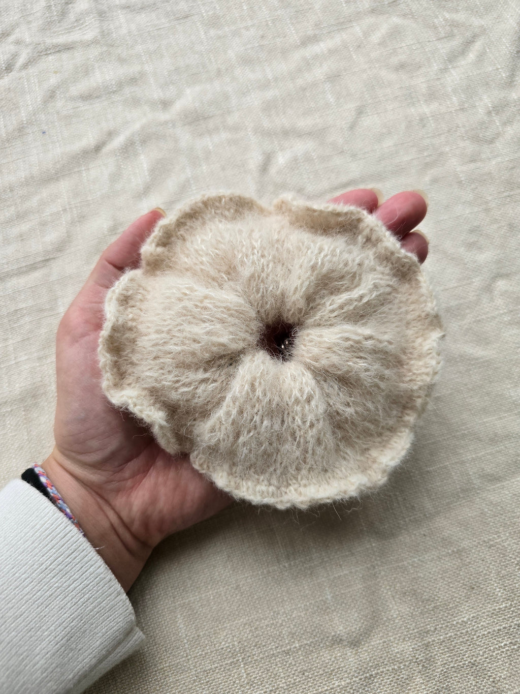 Brushed Alpaca Silk Knit Scrunchie - Curly Edge