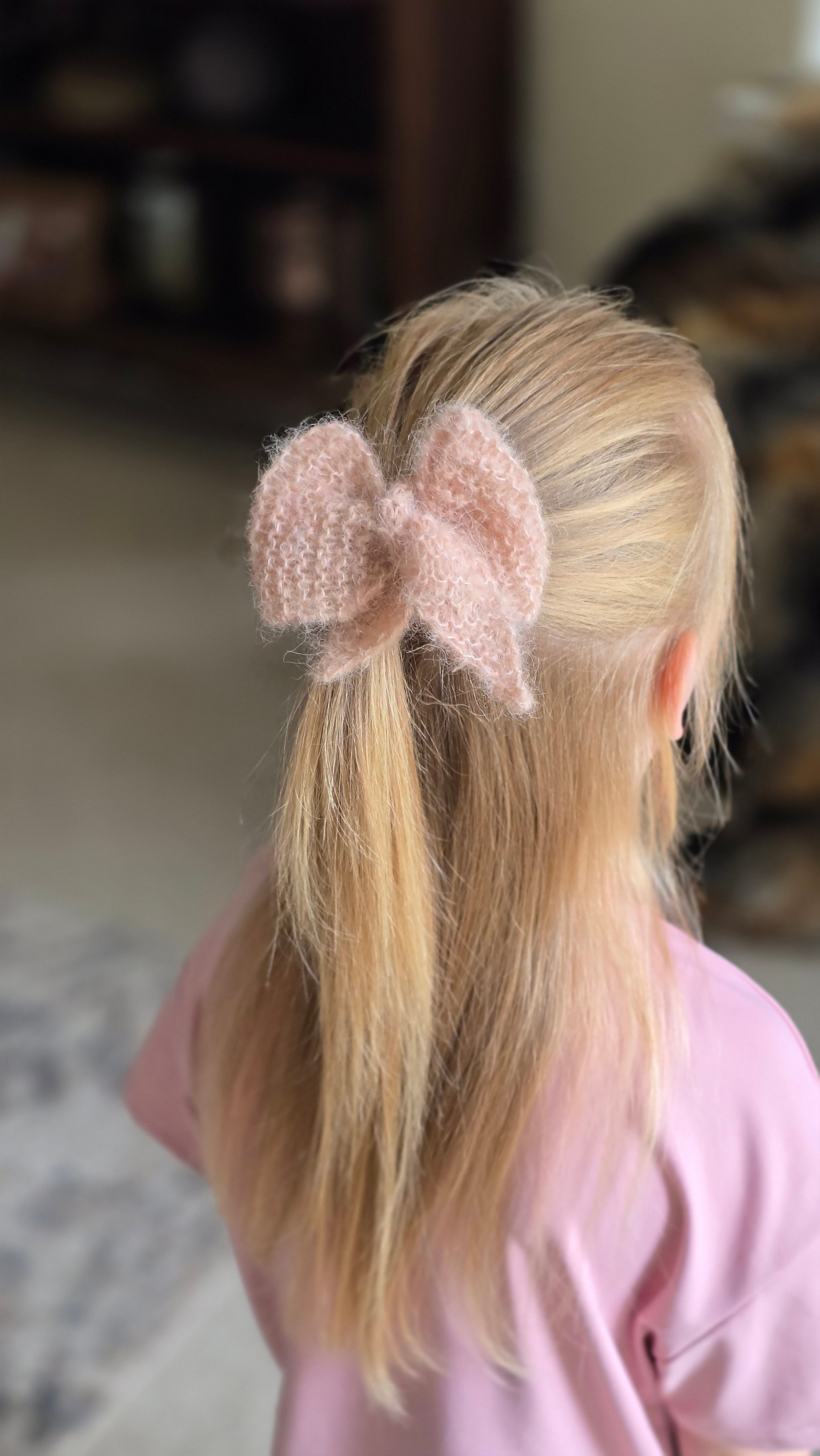 “Angel Wings” – Handmade Alpaca Silk Hair Accessory (2-in-1 Convertible Bow & Tie)
