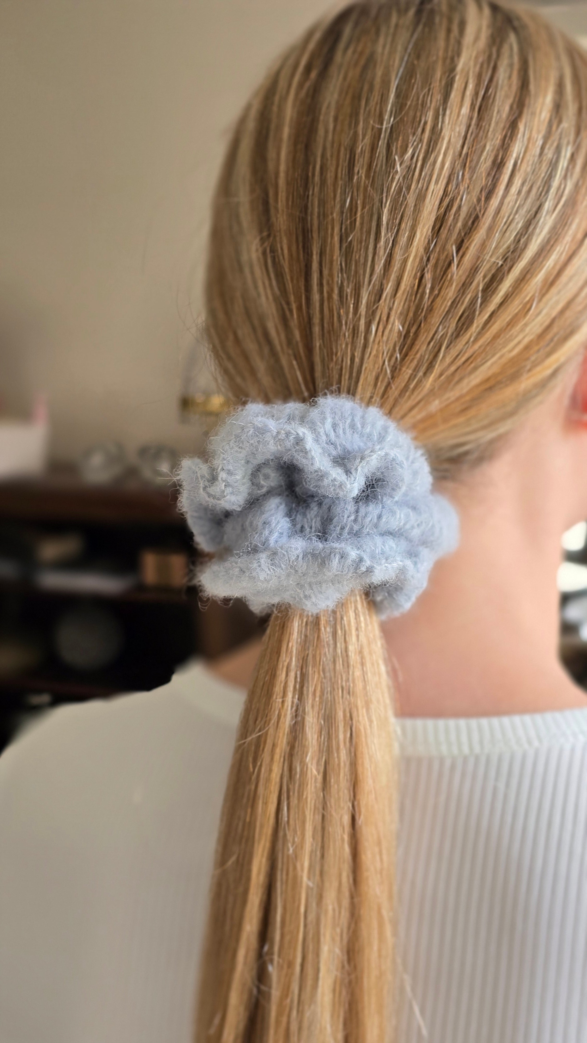 Brushed Alpaca Silk Knit Scrunchie - Curly Edge