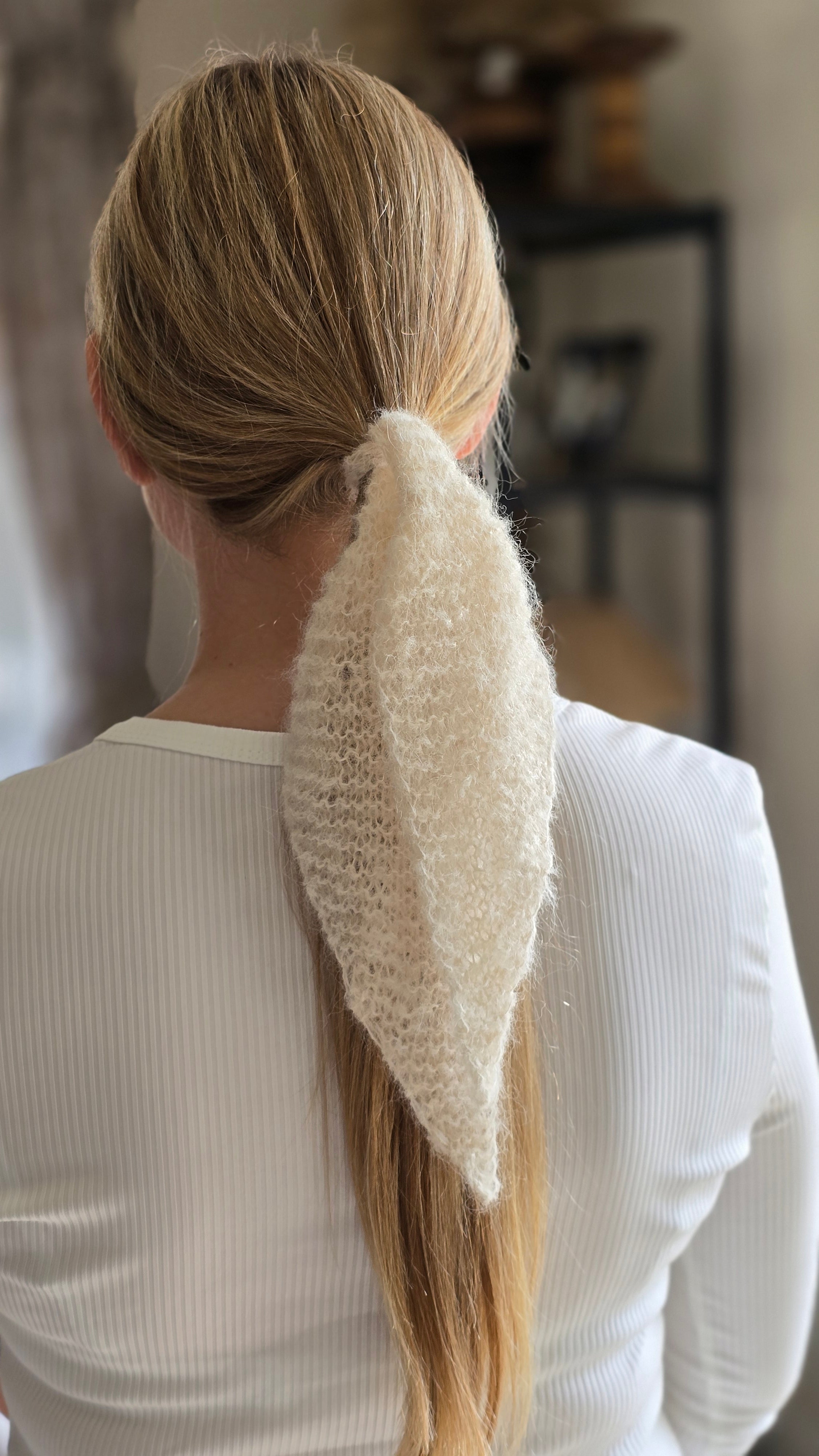 “Angel Wings” – Handmade Alpaca Silk Hair Accessory (2-in-1 Convertible Bow & Tie)