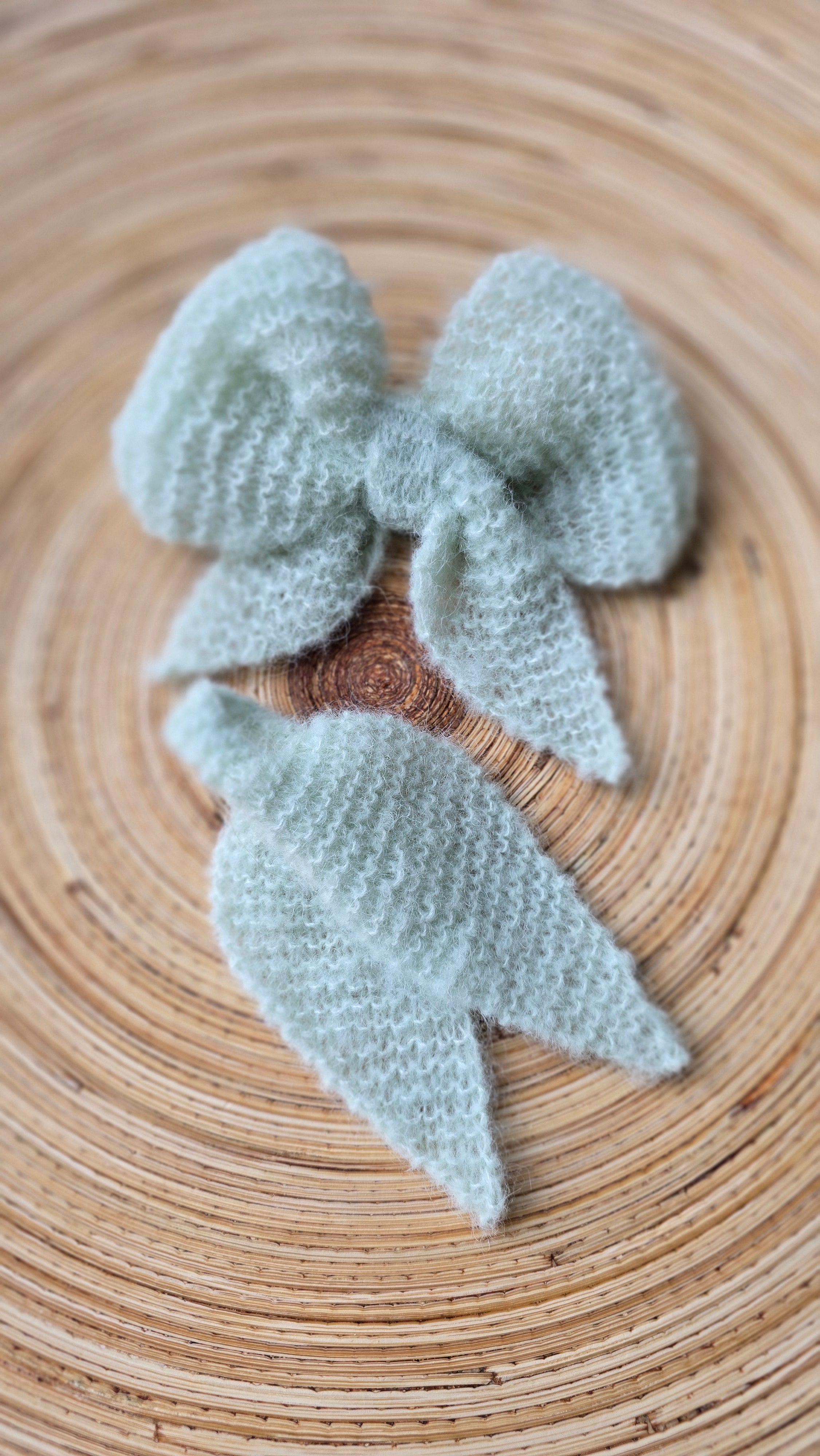 “Angel Wings” – Handmade Alpaca Silk Hair Accessory (2-in-1 Convertible Bow & Tie)