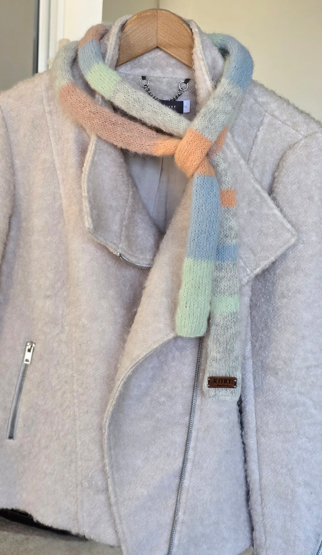 Soft Spring Scarf – Handmade Alpaca & Mulberry Silk Neck Accessory