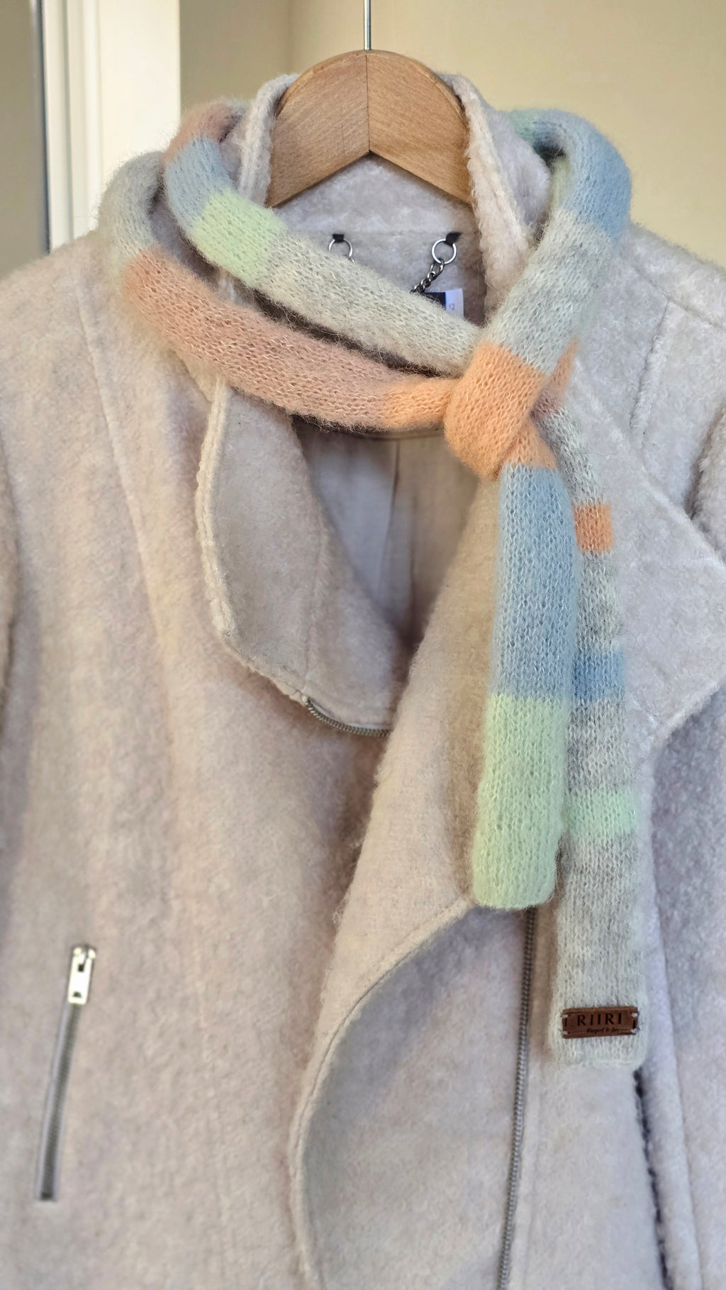 Soft Spring Scarf – Handmade Alpaca & Mulberry Silk Neck Accessory