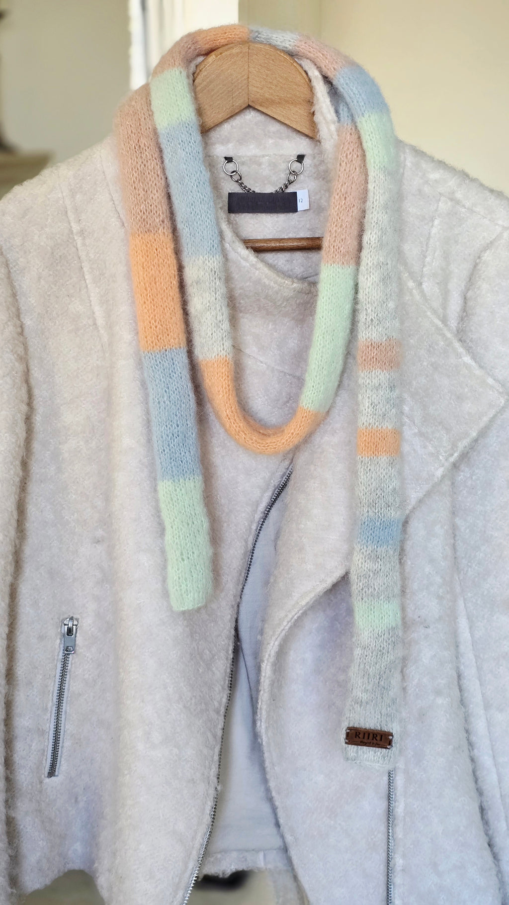Soft Spring Scarf – Handmade Alpaca & Mulberry Silk Neck Accessory