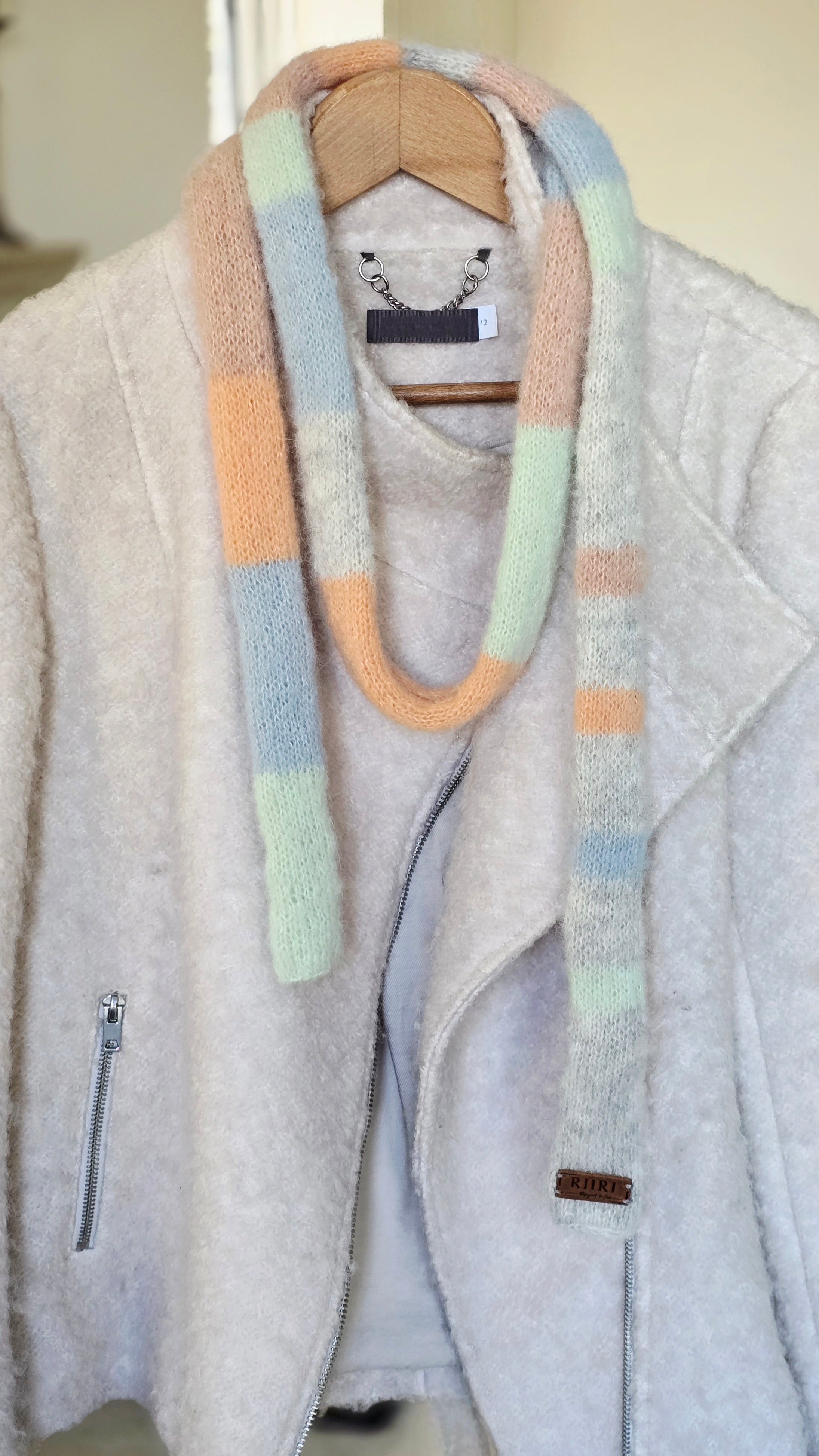 Soft Spring Scarf – Handmade Alpaca & Mulberry Silk Neck Accessory